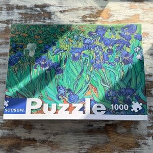 NIB Van Gogh Iris- 1000 Pieces